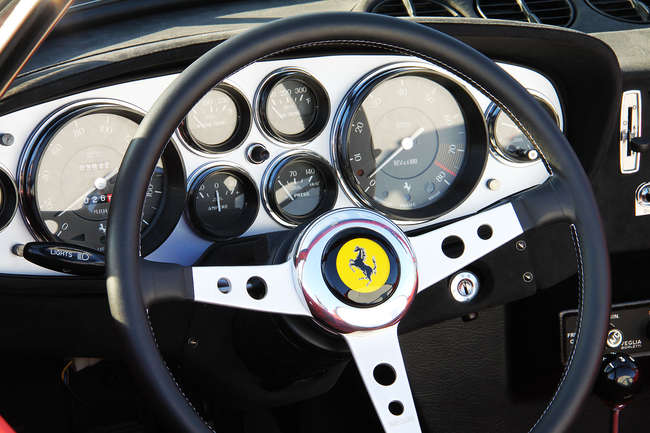 1971 Ferrari 365 GTS/4 Daytona Spyder-Sold