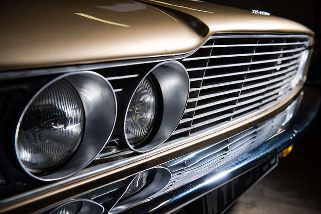 1969 Aston Martin DBS6 Manual-Auction Lot