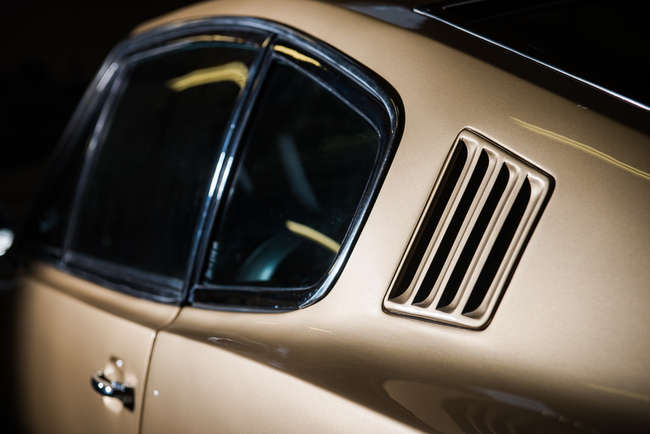 1969 Aston Martin DBS6 Manual-Auction Lot