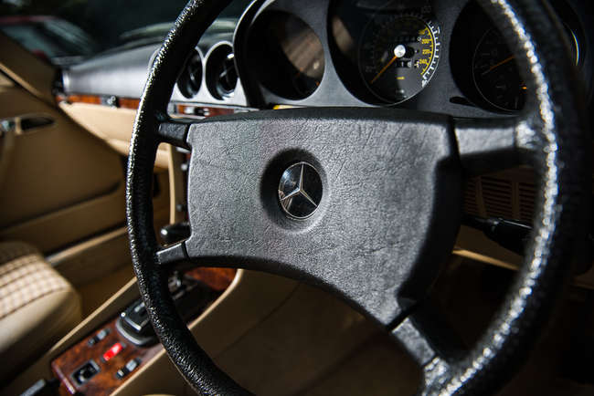 1985 Mercedes-Benz 280SL -Auction Lot
