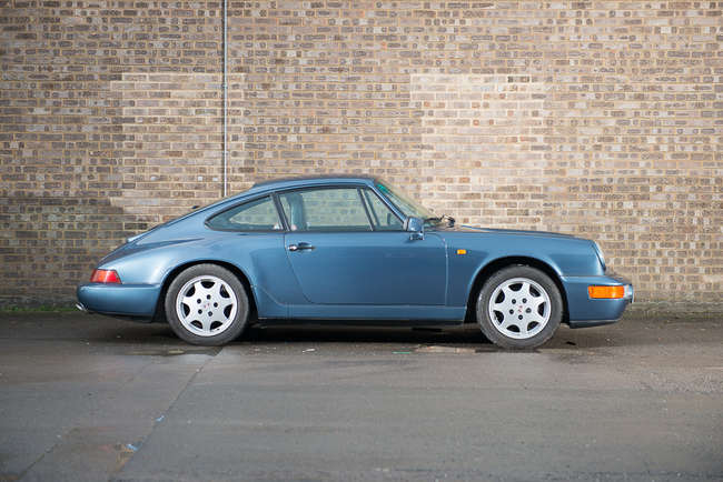 1990 Porsche 911 964 Carrera 4-Sold