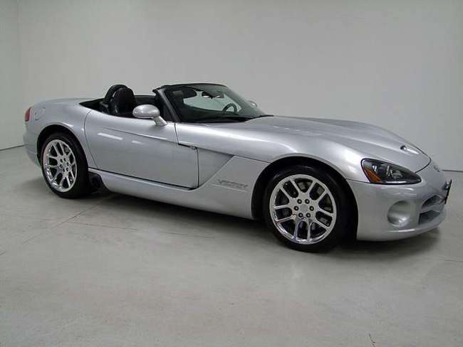 2003 / 52 Dodge Viper SRT-10-Sold