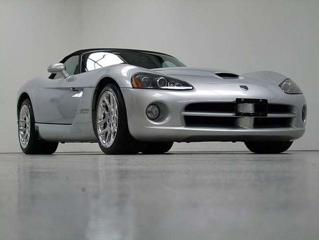 2003 / 52 Dodge Viper SRT-10-Sold