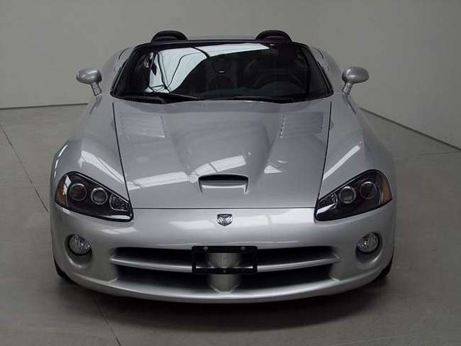 2003 / 52 Dodge Viper SRT-10-Sold