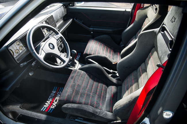 1992 Lancia Delta Integrale HF Turbo Martini 5-Auction Lot