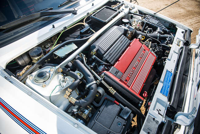 1992 Lancia Delta Integrale HF Turbo Martini 5-Auction Lot