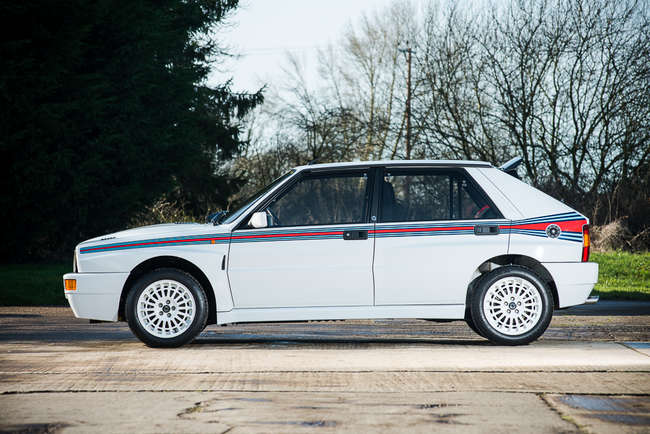 1992 Lancia Delta Integrale HF Turbo Martini 5-Auction Lot