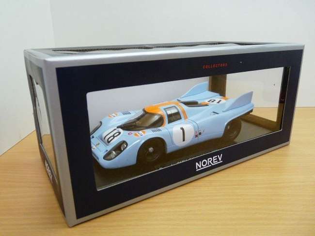Derek Bell signed 1:18 Porsche 917 -Sold