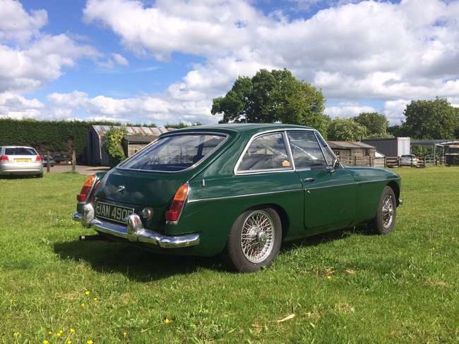 1967 MGB GT Coupe-Auction Lot
