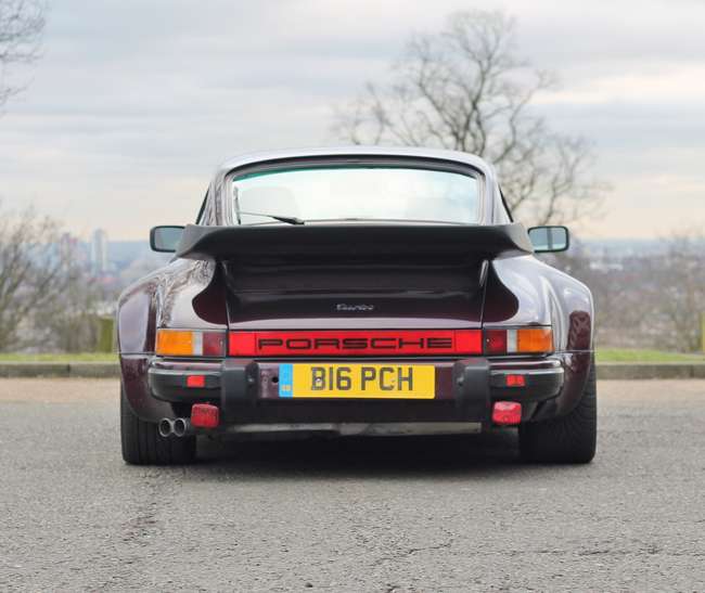 1985 Porsche 911 930 3.3 Turbo Flat Nose-Auction Lot