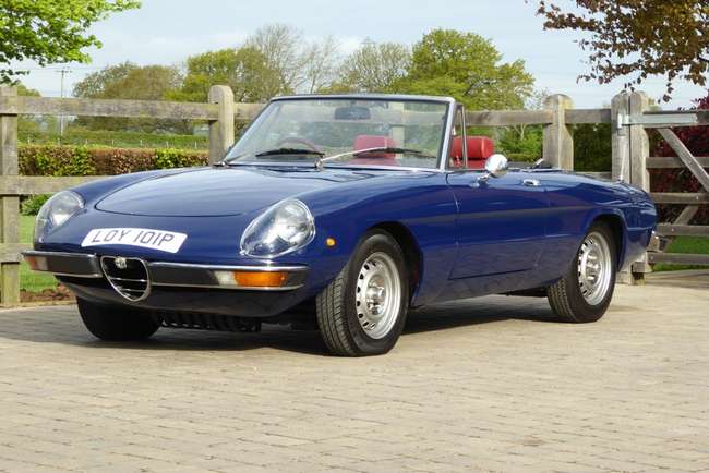 1975 Alfa Romeo 2000 Spider Veloce -Sold