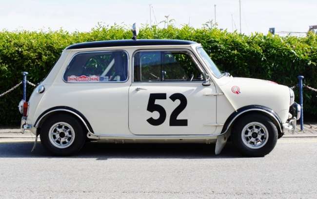 Iconic Auctioneers | 1962 Morris Mini Cooper Mk.I-Sold