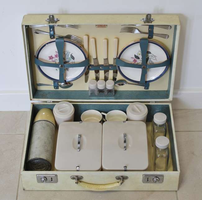 Classic Sirram Picnic Hamper circa 1950s-Sold