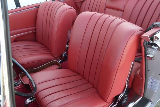 1966 Mercedes 250 SE Convertible Manual LHD (W108)-Sold
