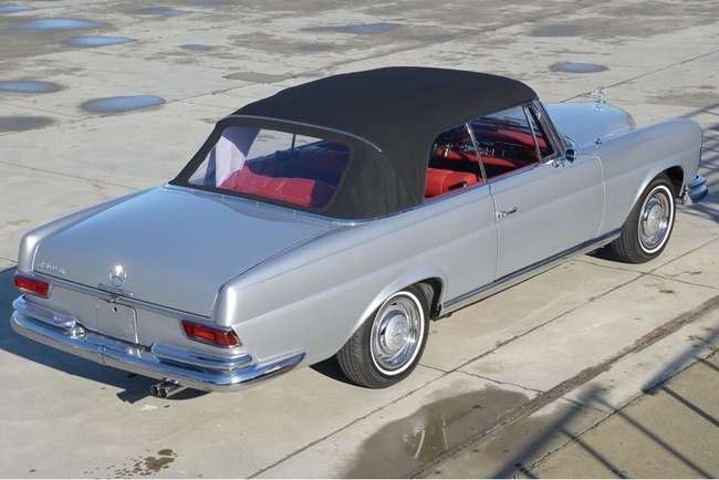 1966 Mercedes 250 SE Convertible Manual LHD (W108)-Sold