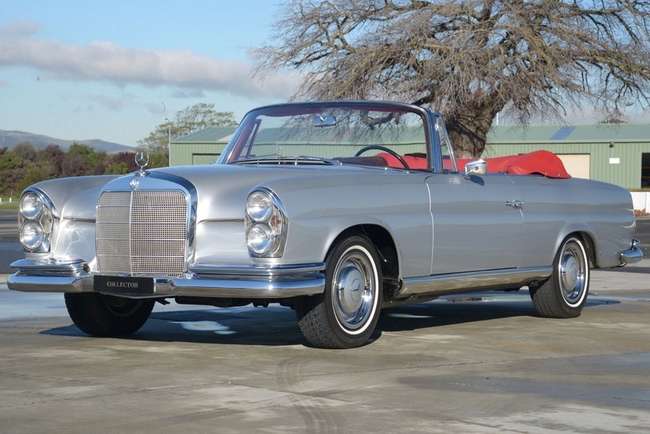 1966 Mercedes 250 SE Convertible Manual LHD (W108)-Sold