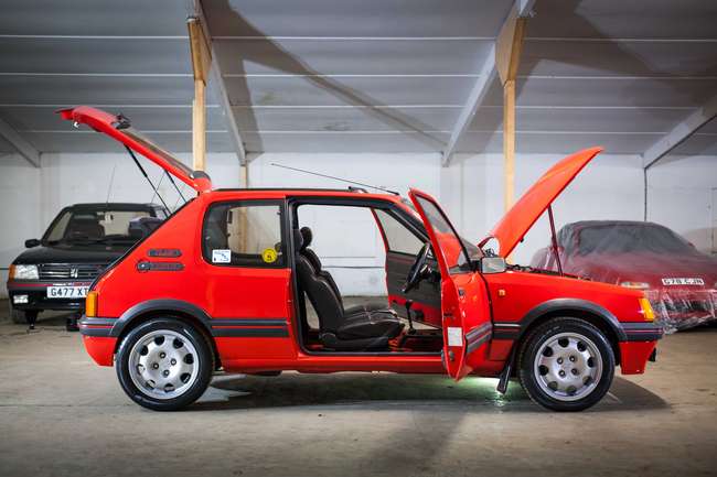 ODEON 078 Peugeot 205 GTI 1.9 1988 Rouge 1/43
