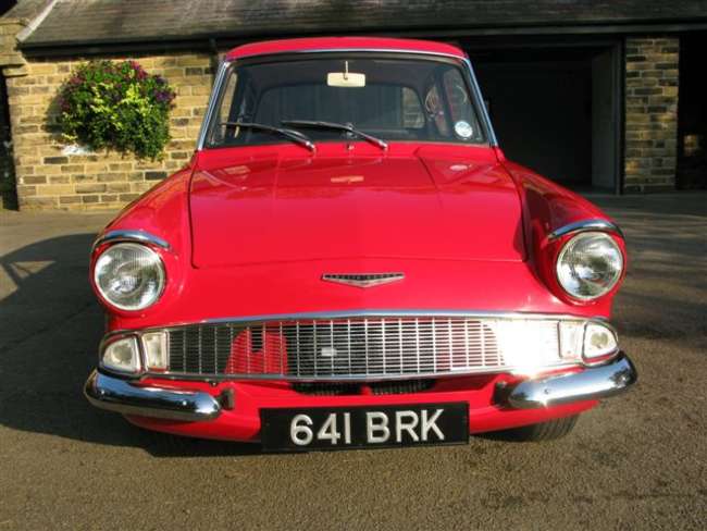 Superspeed Ford Anglia 1650-Auction Lot