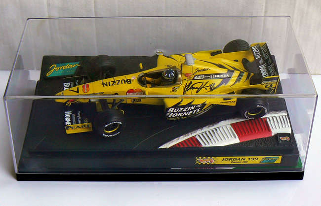 Damon Hill OBE signed, 1:18 Jordan 199, cased-Sold