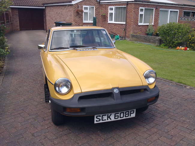1976 MGB GT-Sold
