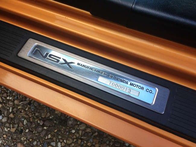 **REVISED DESCRIPTION** 1999 Honda NSX-Auction Lot