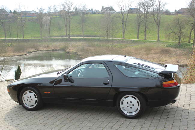 1987 Porsche 928 S4-Auction Lot