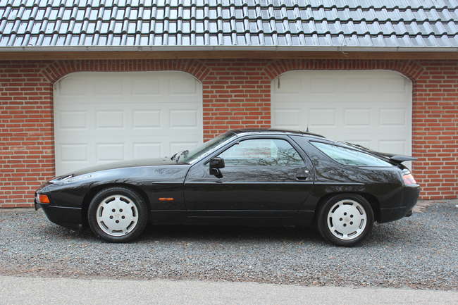 1987 Porsche 928 S4-Auction Lot