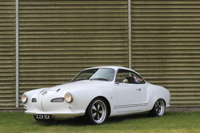 1967 Volkswagen Karmann-Ghia-Auction Lot