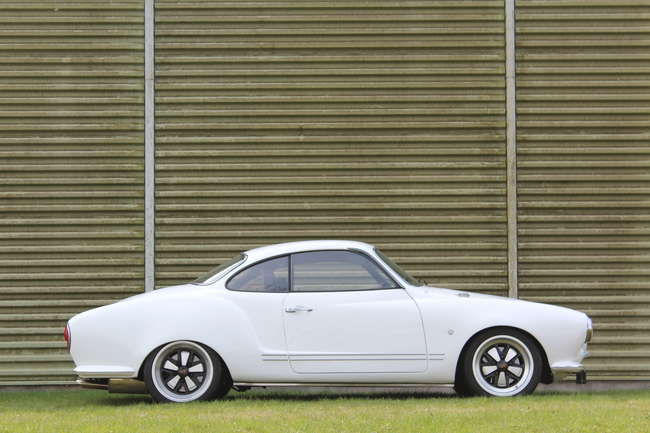 1967 Volkswagen Karmann-Ghia-Auction Lot