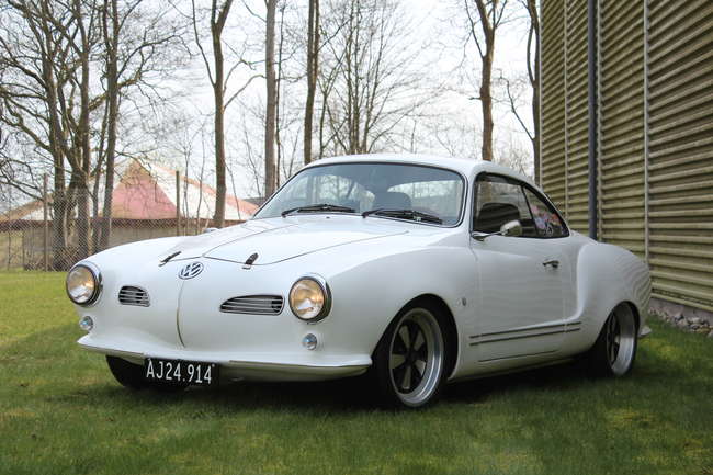 1967 Volkswagen Karmann-Ghia-Auction Lot