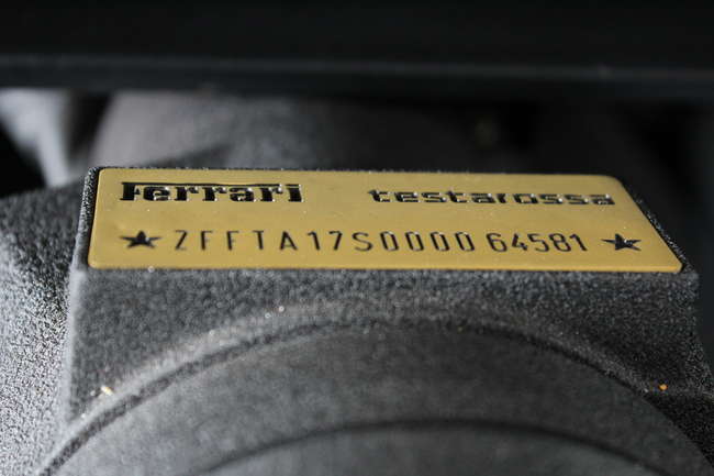 1986 Ferrari Testarossa (single mirror)-Auction Lot