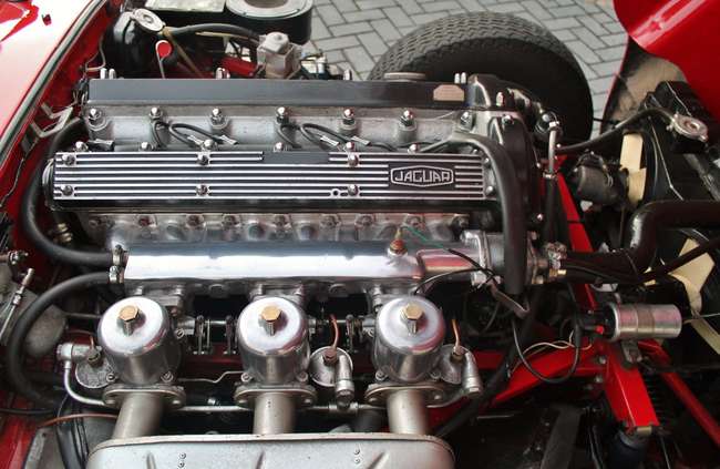 1970 Jaguar E-Type Series II Fixed Head Coupé-Auction Lot