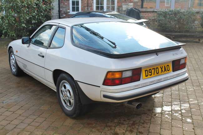 1987 Porsche 924 S-Sold