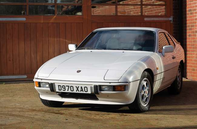 1987 Porsche 924 S-Sold
