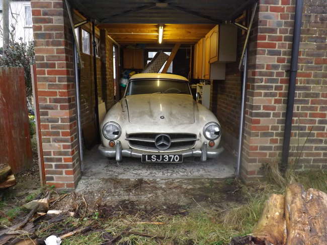 1960 Mercedes-Benz 190SL-Sold