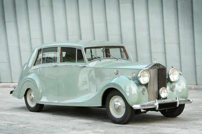 1949 Rolls-Royce Silver Wraith-Sold