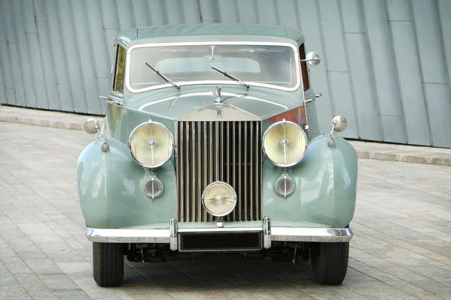1949 Rolls-Royce Silver Wraith-Sold