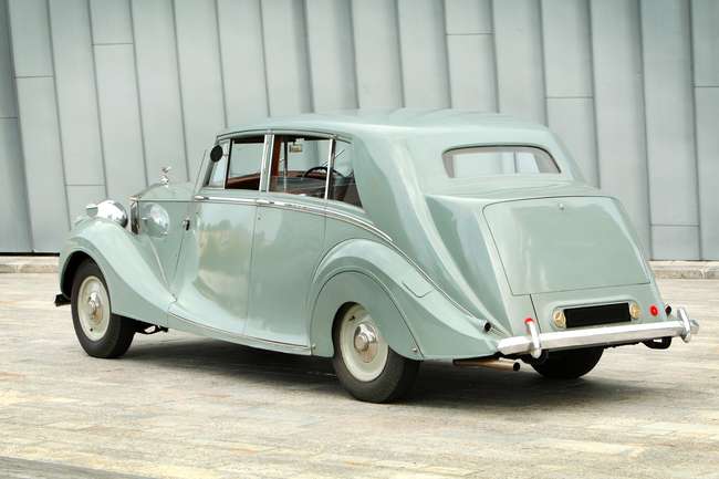 1949 Rolls-Royce Silver Wraith-Sold
