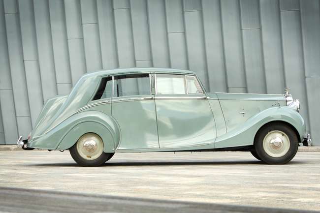 1949 Rolls-Royce Silver Wraith-Sold