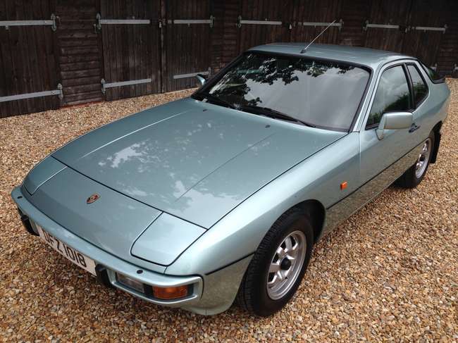 1985 Porsche 924 CoupÃ©-Sold