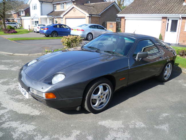 1989 Porsche 928 S4-Sold