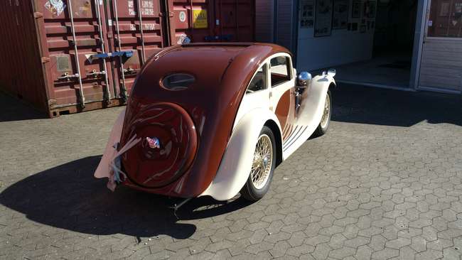 1934 Hillman  