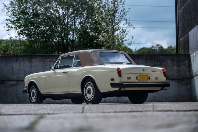1982 Rolls-Royce Corniche-Auction Lot
