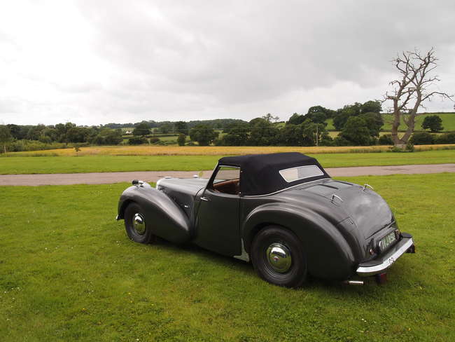 1946 Triumph Roadster 1800-Sold