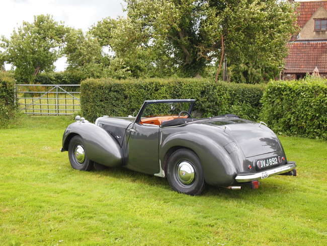 1946 Triumph Roadster 1800-Sold