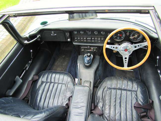 1970 Jaguar E-Type 4.2 Series II Fixedhead Coupe-Sold