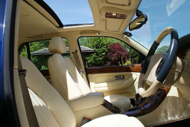 2000 Bentley Arnage Red Label-Sold