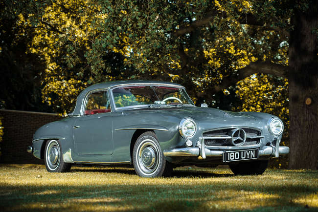 1961 Mercedes-Benz 190SL-Sold