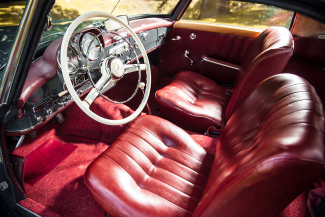 1961 Mercedes-Benz 190SL-Sold