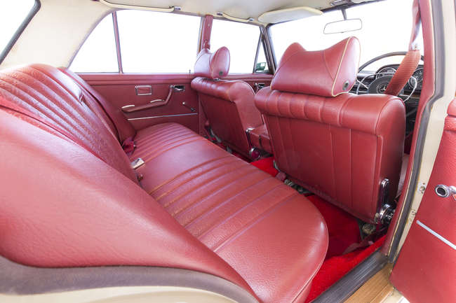 1969 Mercedes-Benz 280SE-Sold
